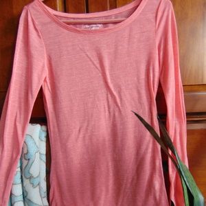 American Eagle Light Peachy Long Sleeve Tank Top